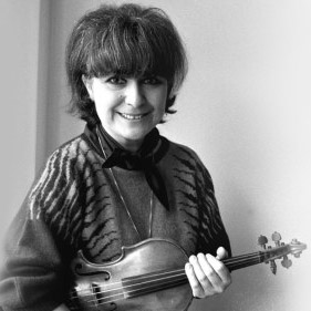 ლიანა ისაკაძე